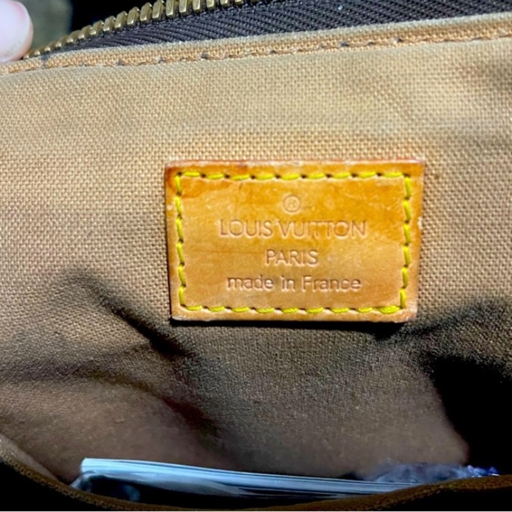 Authentic LV - Picture 4 of 9